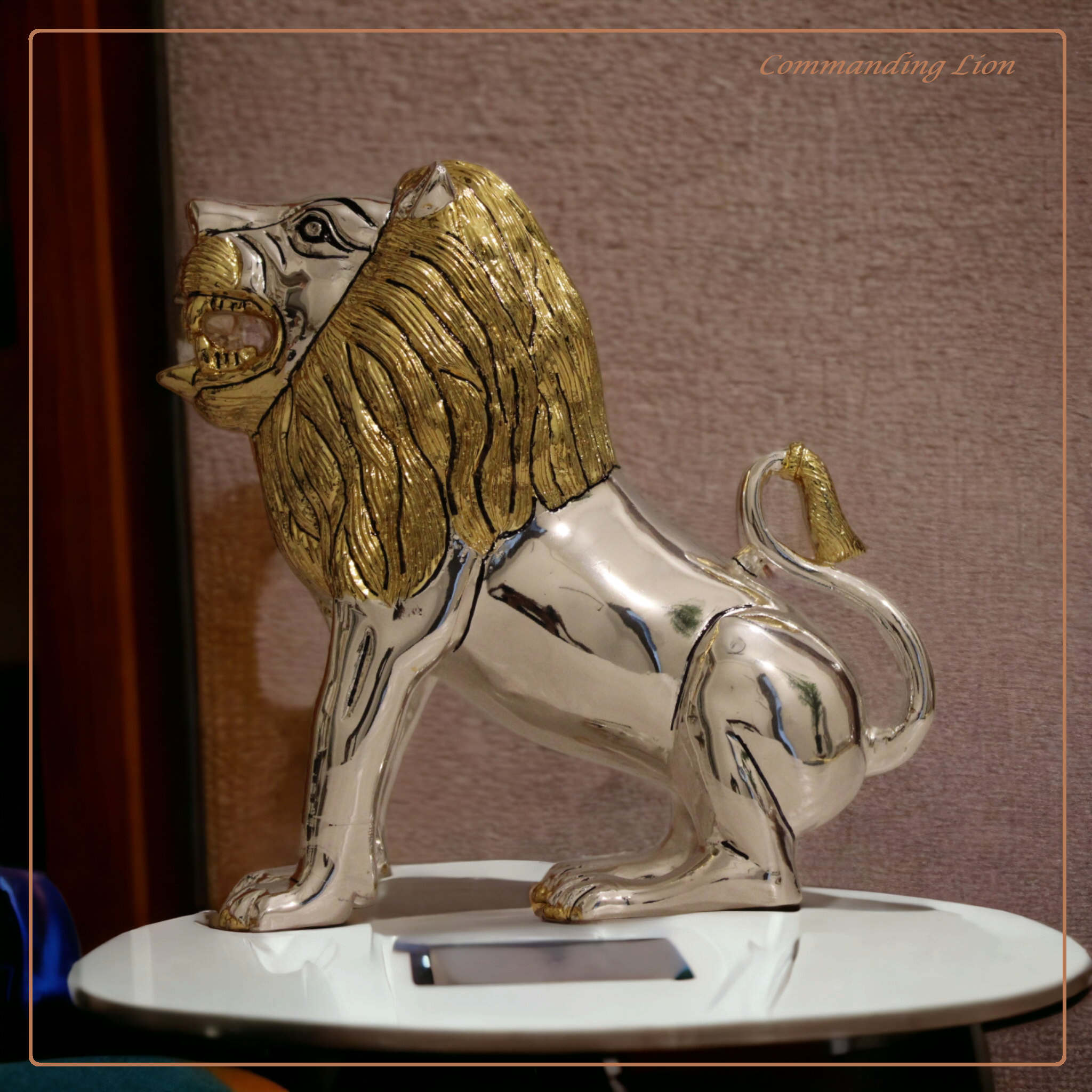 about-02 Commanding Lion